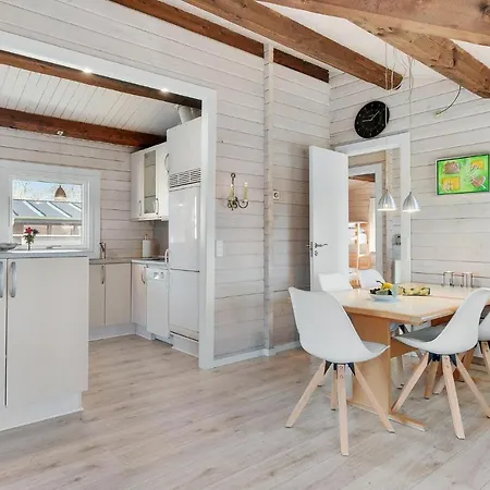 Gorgeous In Bjert With Wifi Feriehus