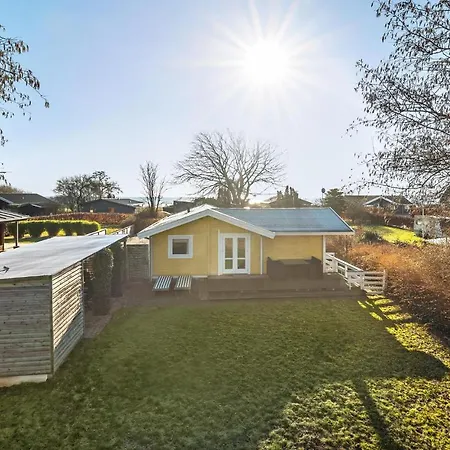 Feriehus Gorgeous In Bjert With Wifi Binderup Strand