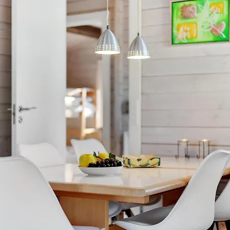 Gorgeous In Bjert With Wifi Binderup Strand