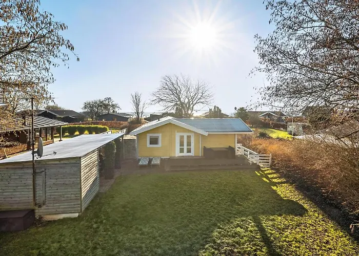 펜션 Gorgeous In Bjert With Wifi Binderup Strand